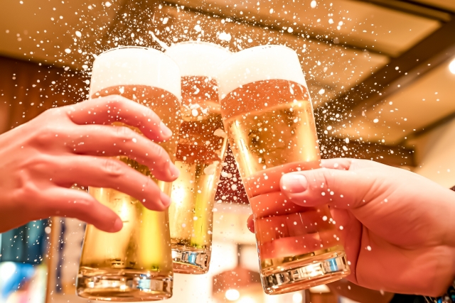 枝豆と飲み放題のドリンク